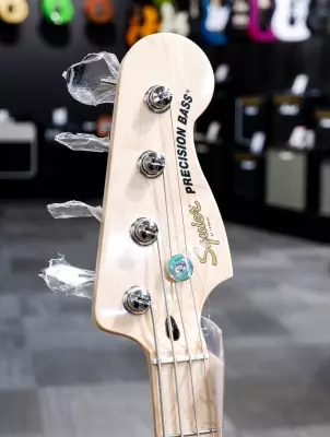 Store Special Product - Squier - Affinity Series Precision Bass PJ, Maple Fingerboard - Black